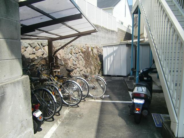 ジョイハイツ六甲のその他共用部分|駐輪場