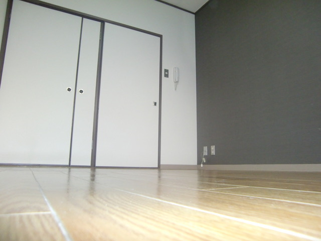 六甲アサヒの洋室