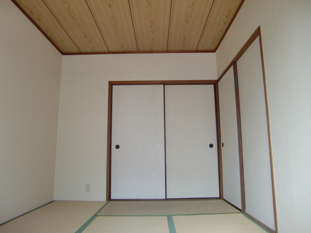 フォルム高羽の洋室