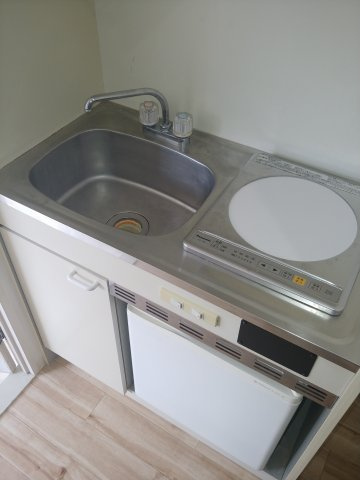 ルミエールUOZAKIのキッチン|使いやすいキッチンです