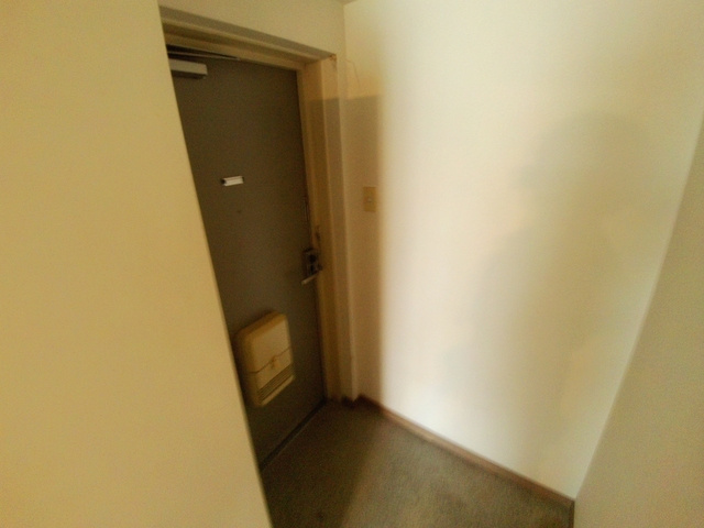 ワコーレ篠原中町の玄関