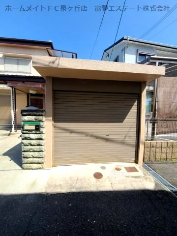 太田様邸2の駐車場|シャッターガレージ