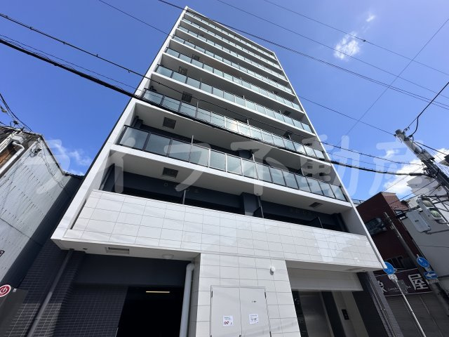 ワールドアイ大阪城EASTⅡの外観