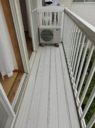 西沖ハイツ２のバルコニー