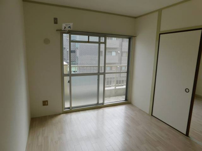 【居間・リビング】 | フジモトビル