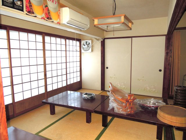 三番町1貸店舗の和室