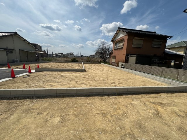 大府市柊山町２丁目　B区画の前面道路含む現地写真