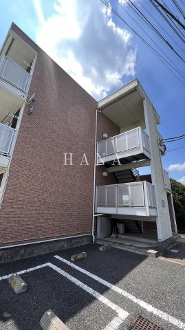 レオパレスルチェンテの外観