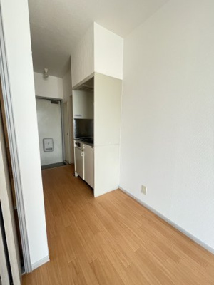 【居間・リビング】 | ハイツナリタ