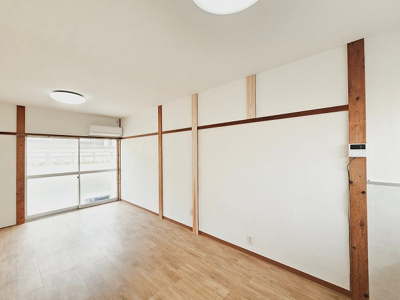 【居間・リビング】 | 山本貸家