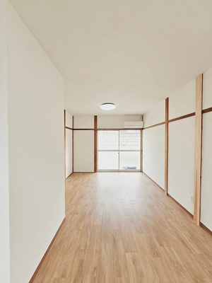 【居間・リビング】 | 山本貸家