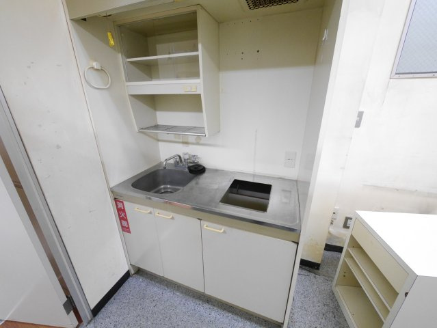 中央町1貸店舗のキッチン