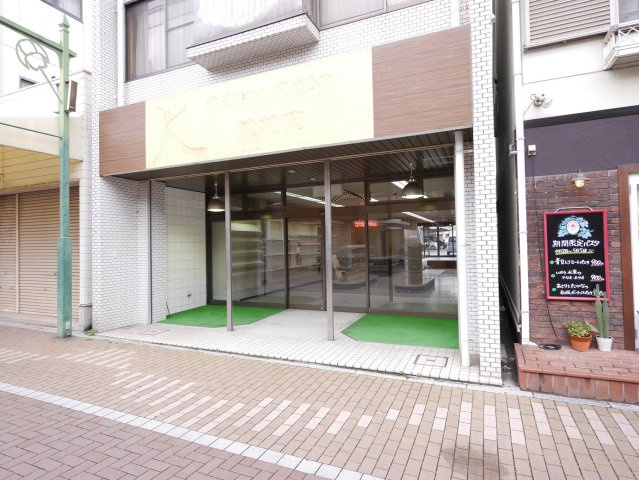 中央町1貸店舗の外観