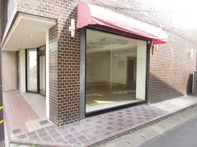 中央町2貸店舗の外観