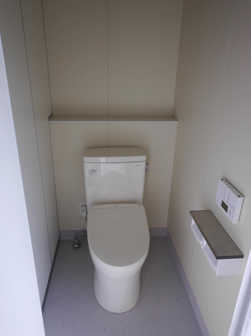 六条院中1貸事務所のトイレ