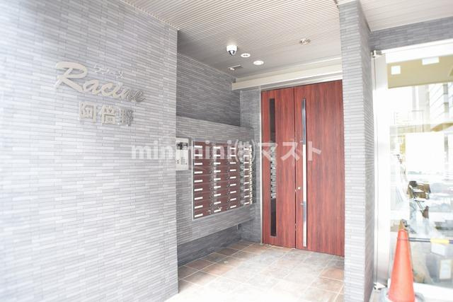 ラシーヌ阿倍野のエントランス