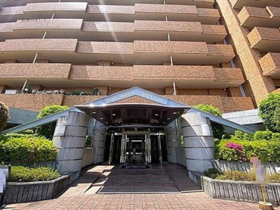 【エントランス】 | ライオンズマンション金剛 | 清潔なエントランスです