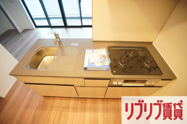 オーパスレジデンス千葉駅前のキッチン