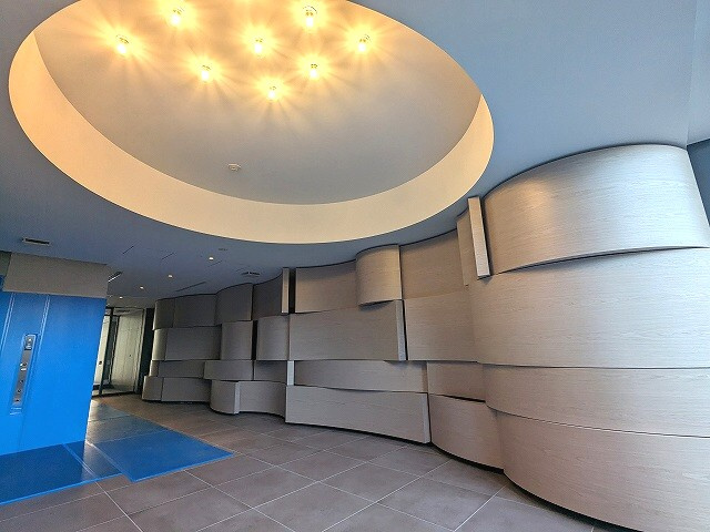 JMFレジデンス蔵前二丁目のエントランス|瀟洒なエントランスロビー