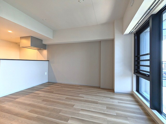 JMFレジデンス蔵前二丁目の設備|隅田川サイド、カウンターキッチン、インターネット無料