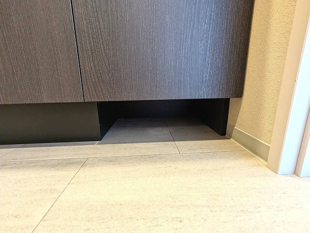 JMFレジデンス蔵前二丁目の設備|洗面台の下にヘルスメーターストック付きです