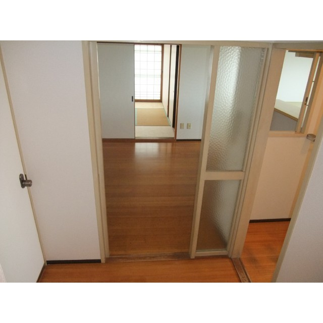 久留米市宮ノ陣５丁目の賃貸マンションの玄関|シンプルで使いやすい玄関です