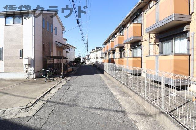 グリーンヒルズの周辺