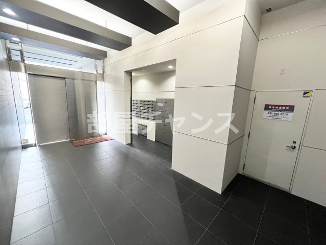 グラン・アベニュー 西大須のロビー