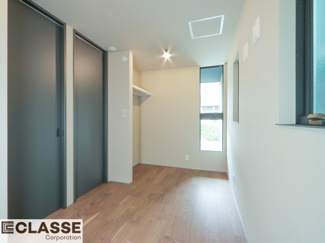 【洋室】 | 城陽市平川長筬　一戸建 | 将来は必要に応じて2室に間仕切ることが可能です。