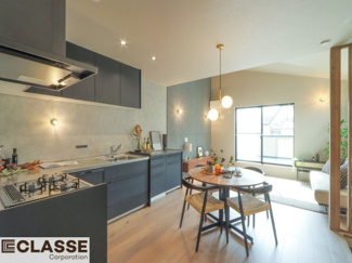 【キッチン】 | 城陽市平川長筬　一戸建 | クリナップのステディアを採用
収納量と使い勝手を考慮してマグネットパネルを使用しています。