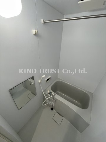 リヴァーHONJYOの浴室|落ち着いた空間のお風呂です