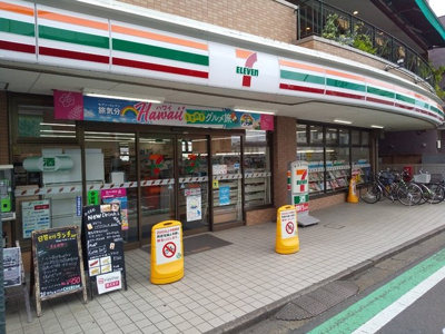 コンビニ