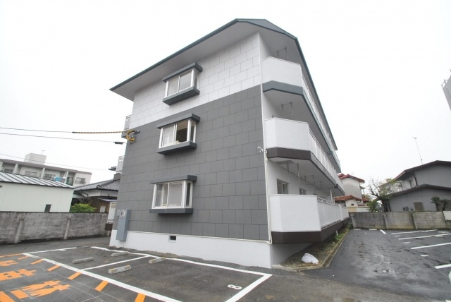 ラ・クールの周辺