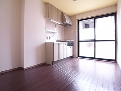 【居間・リビング】 | エクセレント松下Ａ棟