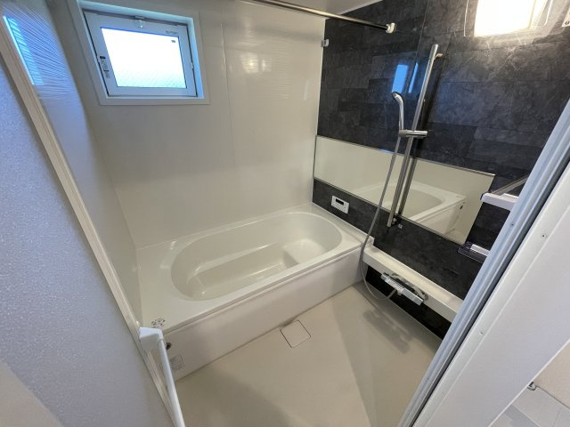 アテリア弐番館の浴室