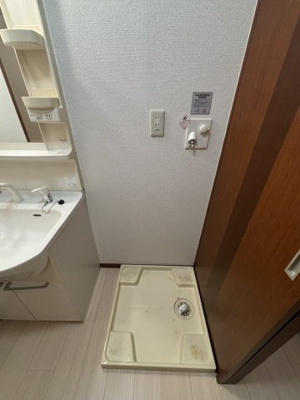 【設備】 | リーフ都筑B【SHM】 | 室内洗濯機置き場