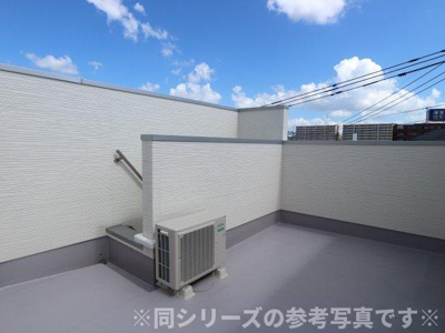 【バルコニー】 | GRANDTIC M-1st