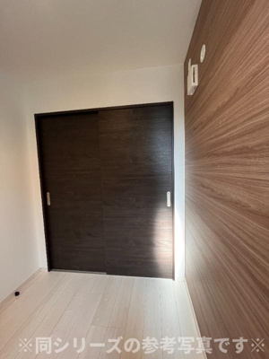 【寝室】 | GRANDTIC M-1st