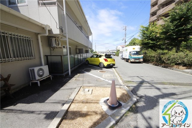 久保ハイツの駐車場