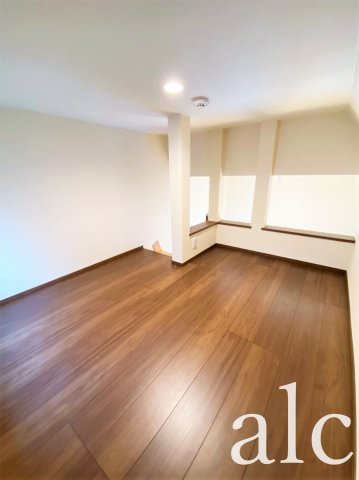 新宿区原町３丁目のアパートの内装