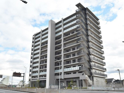 【外観】 | ユニハイム鳳ソレイユ | 外観は落ち着いています