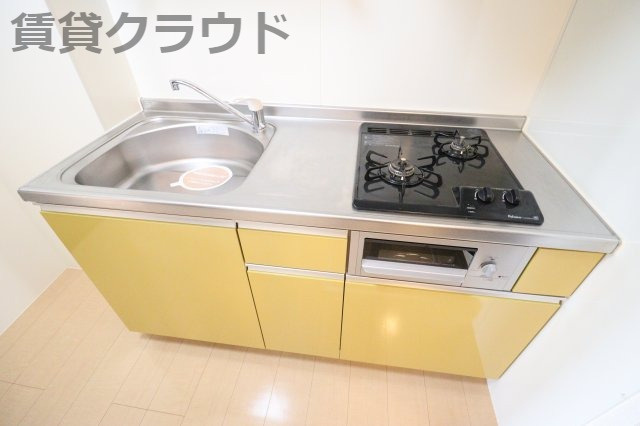 エトワールのキッチン|コンパクトなキッチンで掃除もラクラク