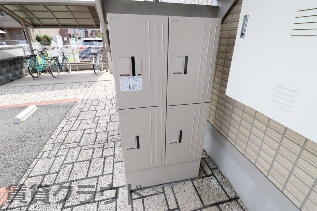 エトワールのその他共用部分|お届け物をしっかり預かってくれる宅配ボックス