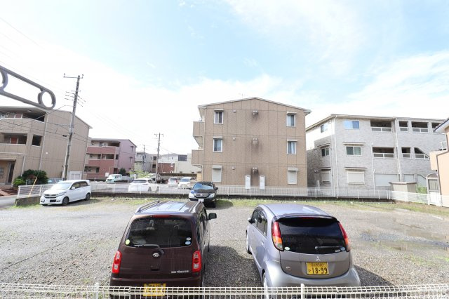 エトワールの駐車場|駐車場です