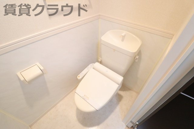 エトワールのトイレ|落ち着いたトイレです