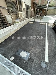 AXIA M-City大阪加賀屋の駐車場