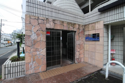 【エントランス】 | ベラヴィスタ福田