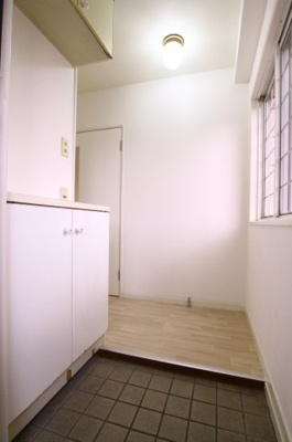 【玄関】 | ベラヴィスタ福田