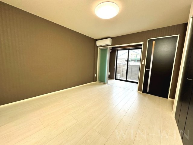 コンテ吉川の寝室