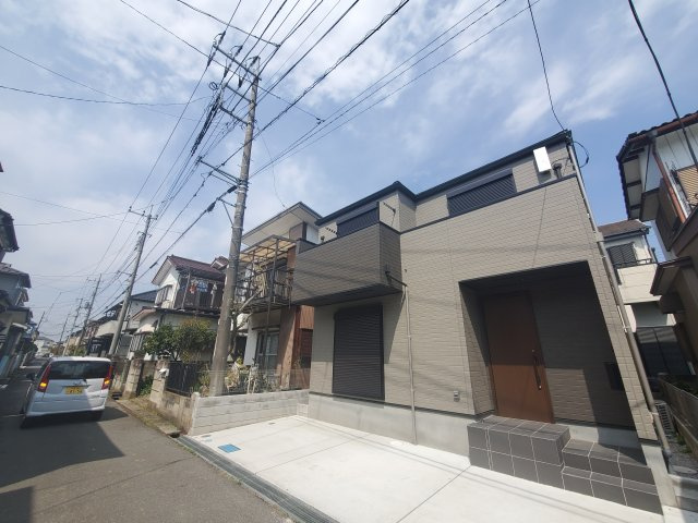 Kolet東岩槻の駐車場